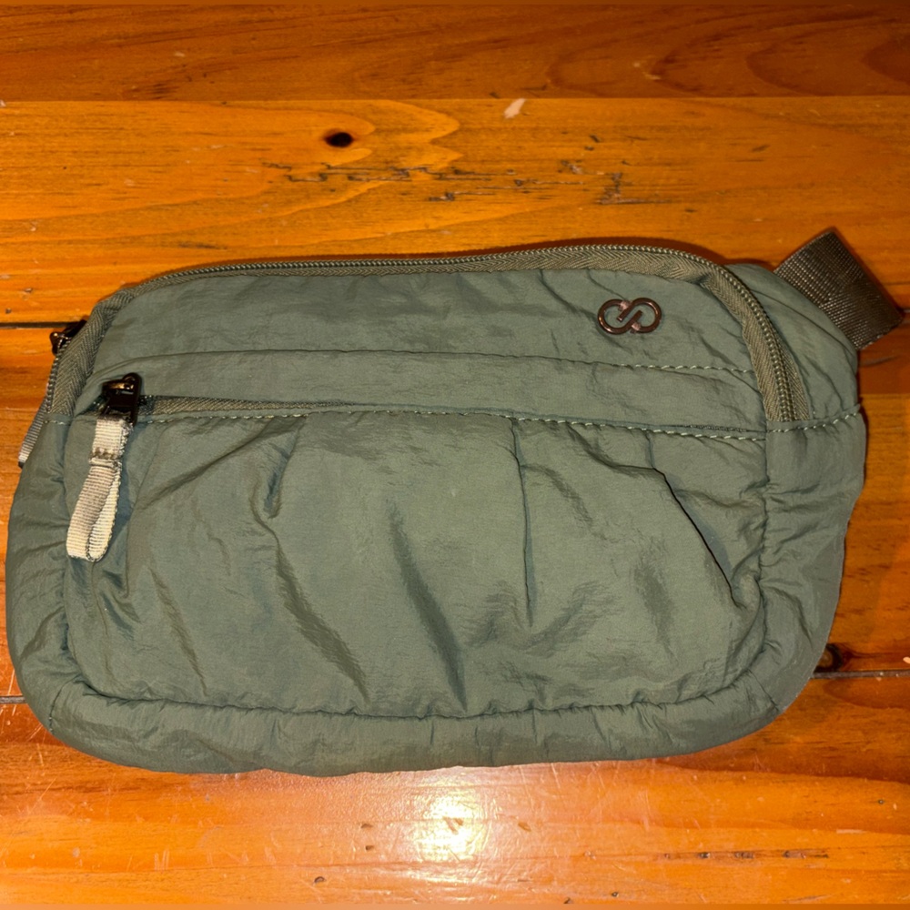 CALIA by Carrie Underwood Green Belt Bag with Adjustable Strap